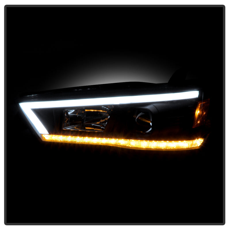 Spyder 14-20 Toyota 4Runner Projector Headlights w/Seq. LED Turn Sig. LED White Light Bar Park Light