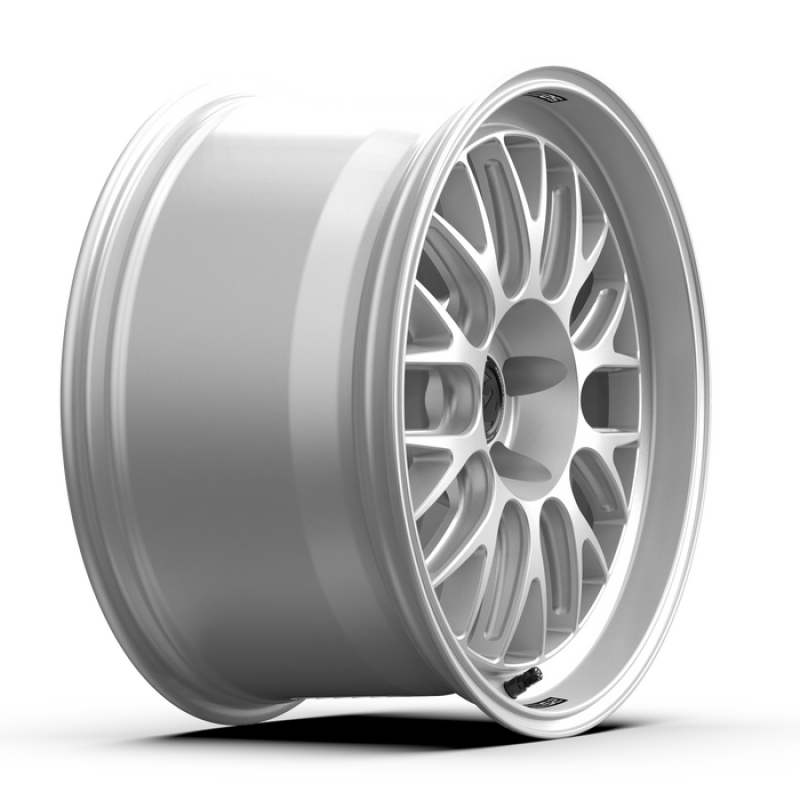 fifteen52 Holeshot RSR 19x10.5 5x120 25mm ET 72.56mm Center Bore Radiant Silver - RSHRS-90552+25