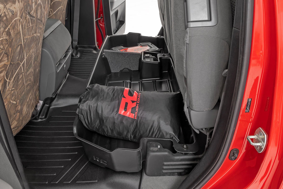 07-21-tundra-doublecab-underseat-storage66.jpg