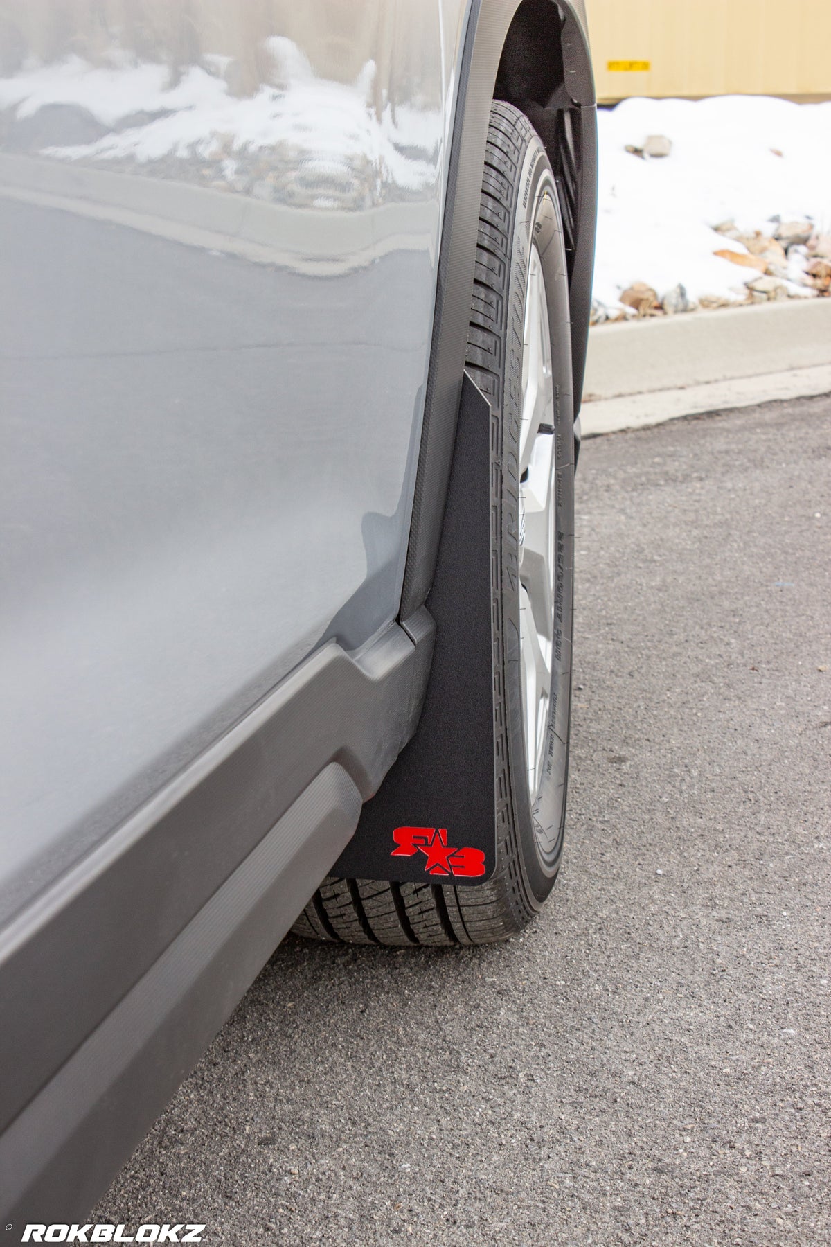 19 Forester featuring Rokblokz Mud Flaps in Black w/ Red logo Original length