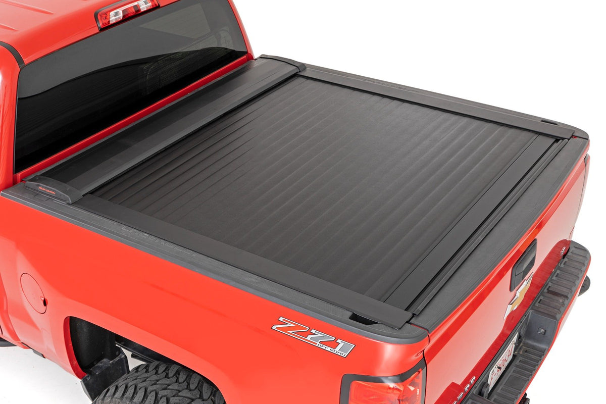 Retractable Bed Cover | 5&#39;9&quot; Bed | Chevy/GMC 1500 (04-18 &amp; Classic)