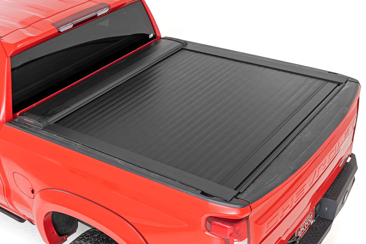 Retractable Bed Cover | 5&#39;10&quot; Bed | Chevy/GMC 1500 (19-24)