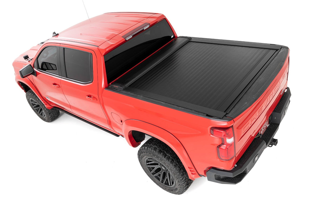 Retractable Bed Cover | 5&#39;10&quot; Bed | Chevy/GMC 1500 (19-24)