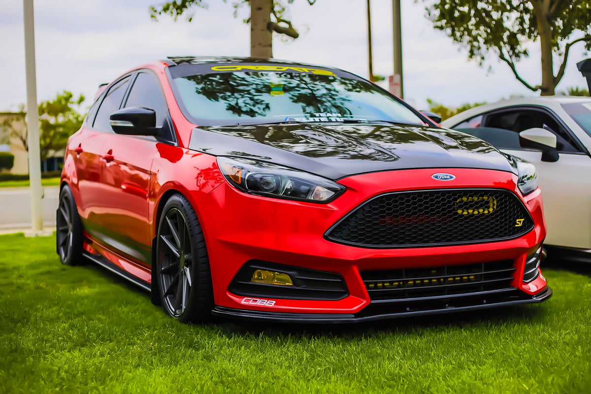 2013-2018 Ford Focus ST Ram Air BIG MOUTH (w/flare) - Intake Snorkel | Velossa Tech Design