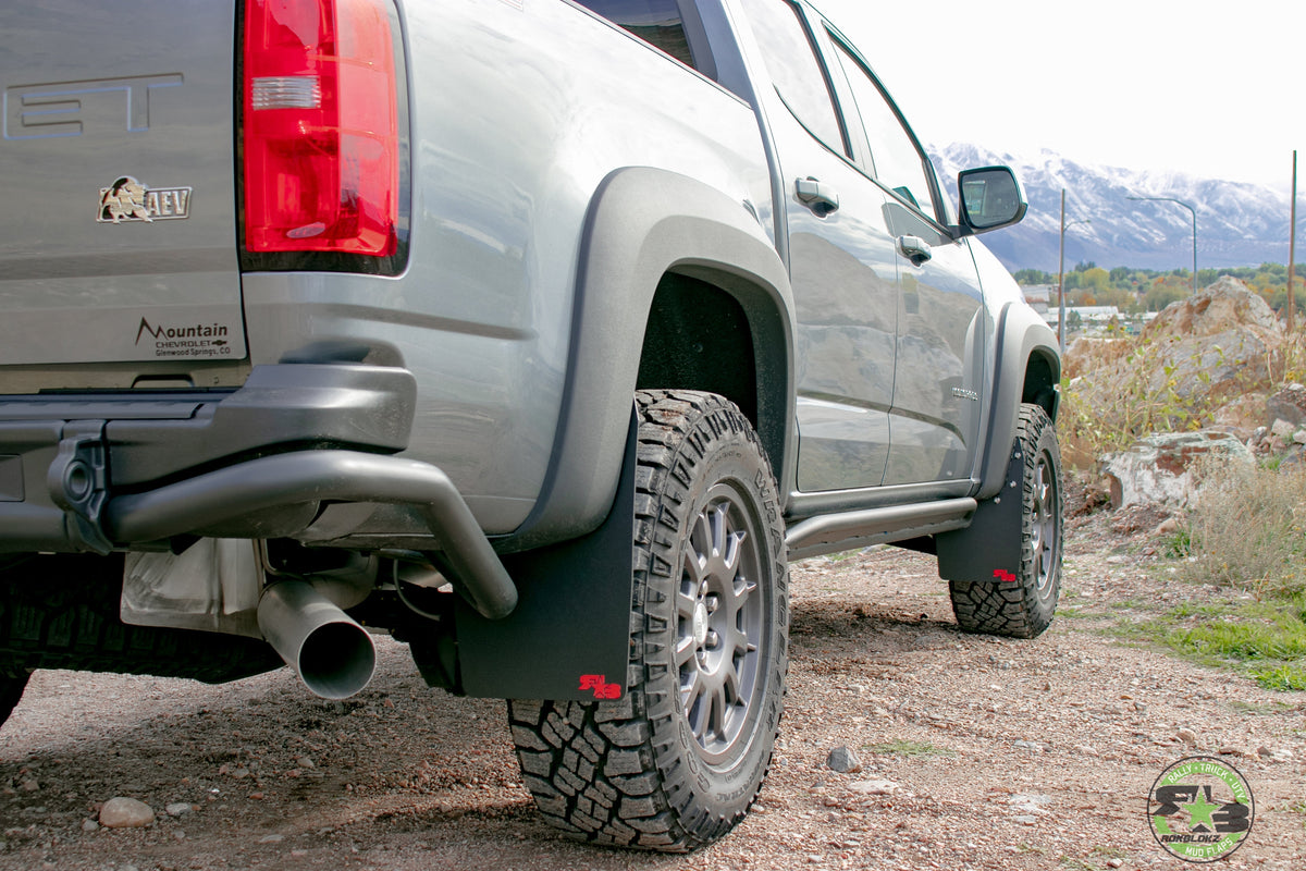 2019 ZR2 Bison featuring Rokblokz Mud Flaps