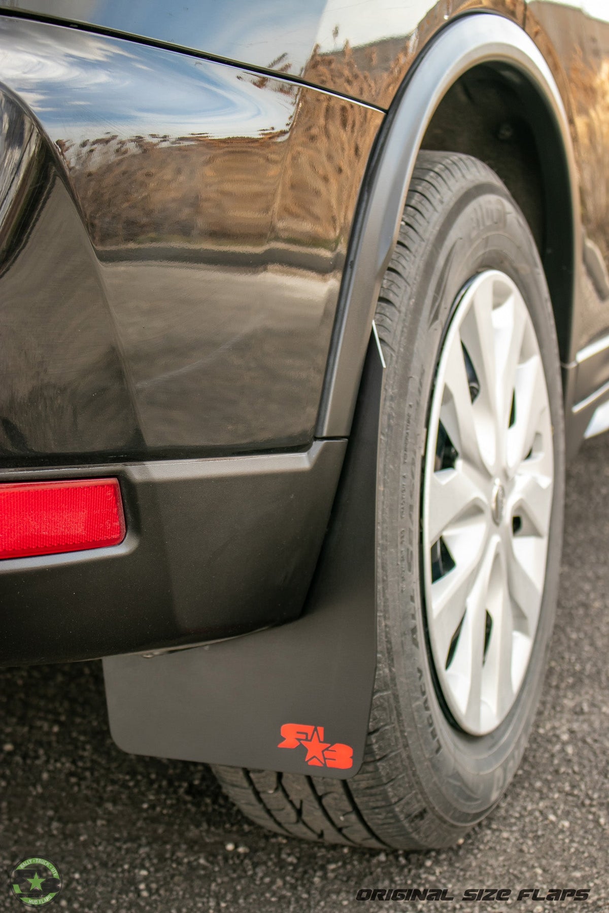 RokBlokz - Nissan Rogue 2014-2020 Mud Flaps