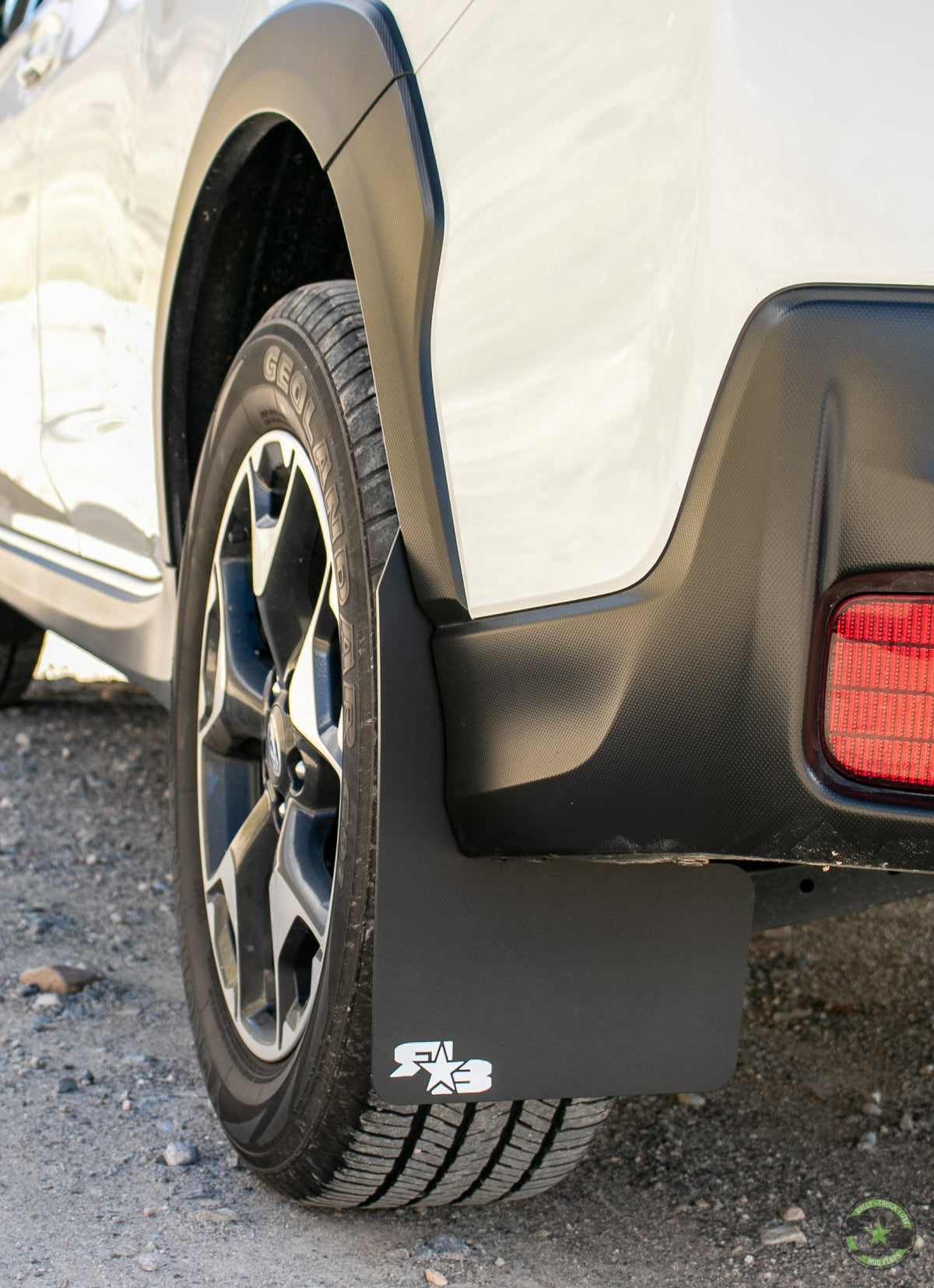 2018 Subaru Crosstrek FT. Rokblokz Mud flaps in Original