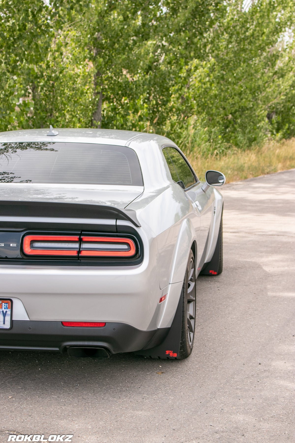 2020 Challenger Hellcat Widebody featuring Rokblokz Rally Style Flaps in Black w/ Red Logo