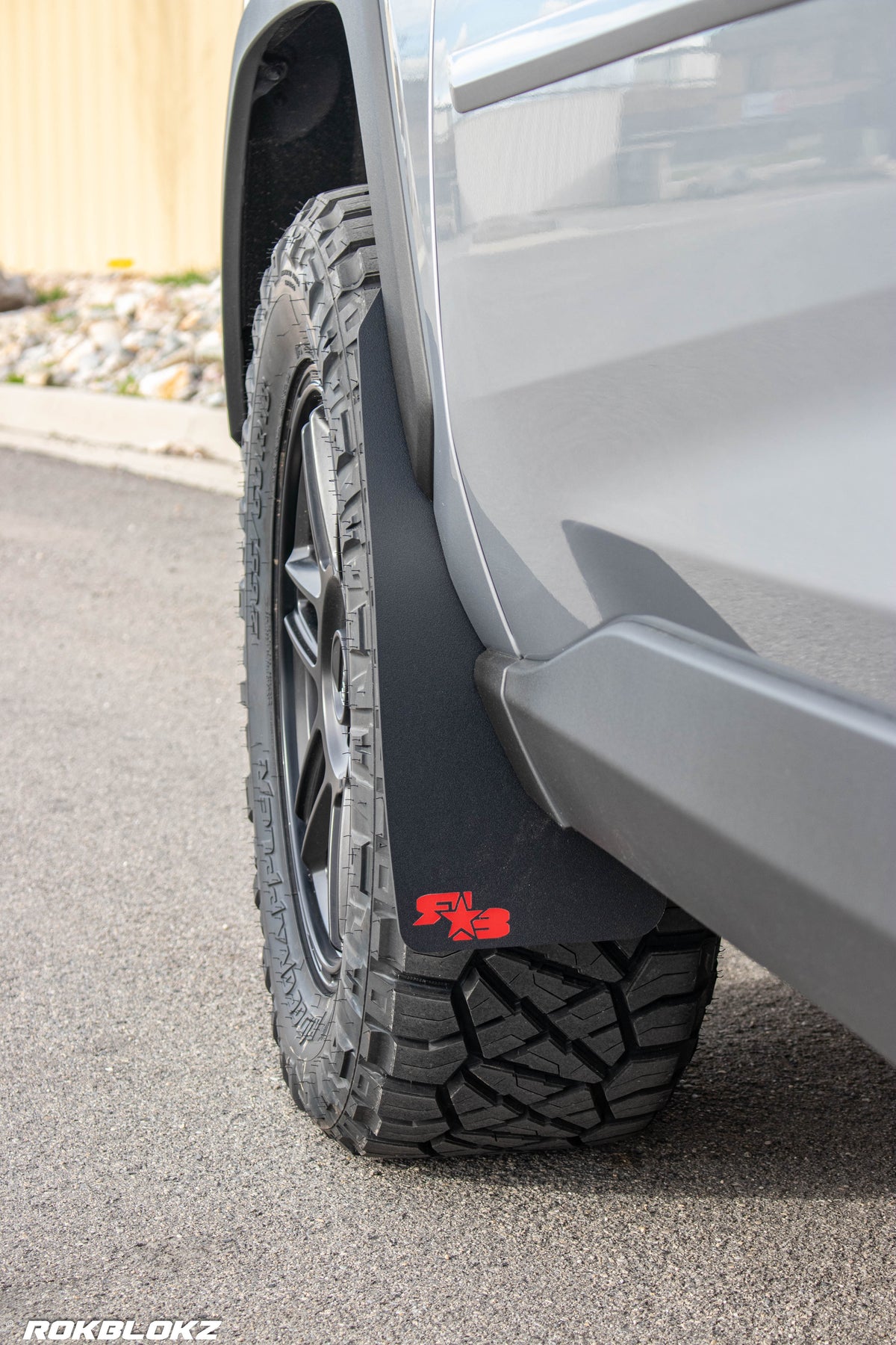 RokBlokz - Toyota RAV4 (5th Gen) LE, XLE, LIMITED, Hybrid 2019+ Mud Flaps