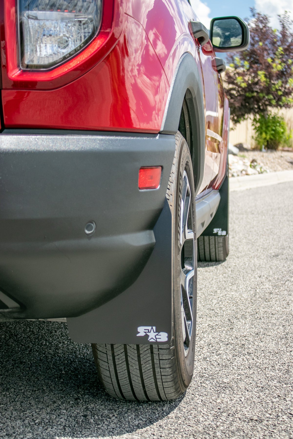 1st Gen Ford Bronco Sport featuring Rokblokz Mud Flaps in Original