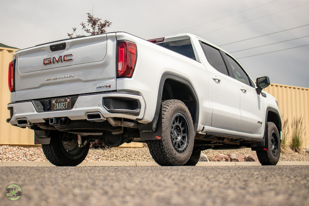 2022 GMC Sierra Ft. Rokblokz Mud Flaps in Original - 3