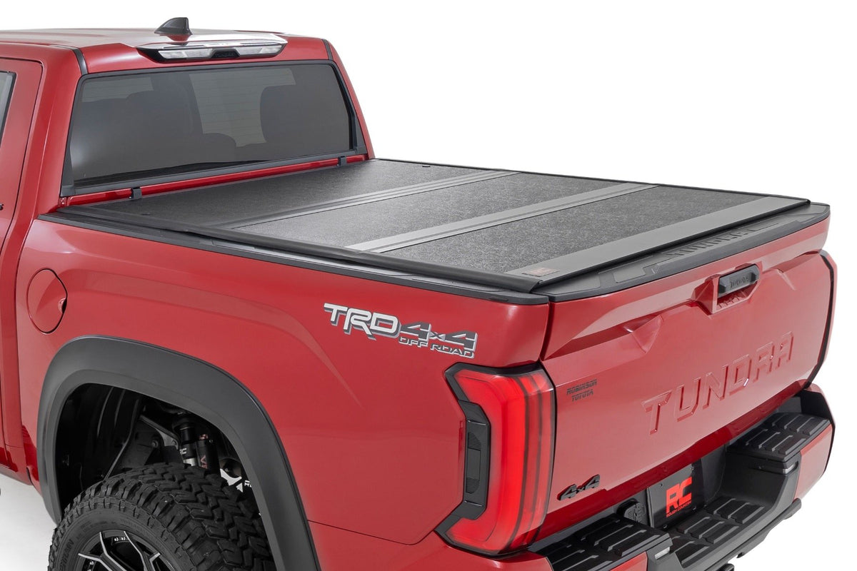 Hard Low Profile Bed Cover | 5&#39;7&quot; Bed | Cargo Mgmt | Toyota Tundra (22-24)