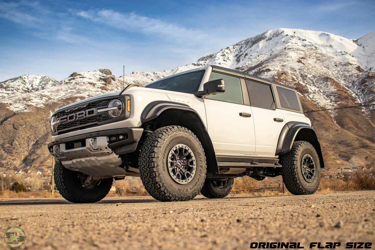 2022 Ford Bronco Raptor featuring Rokblokz Mud flaps