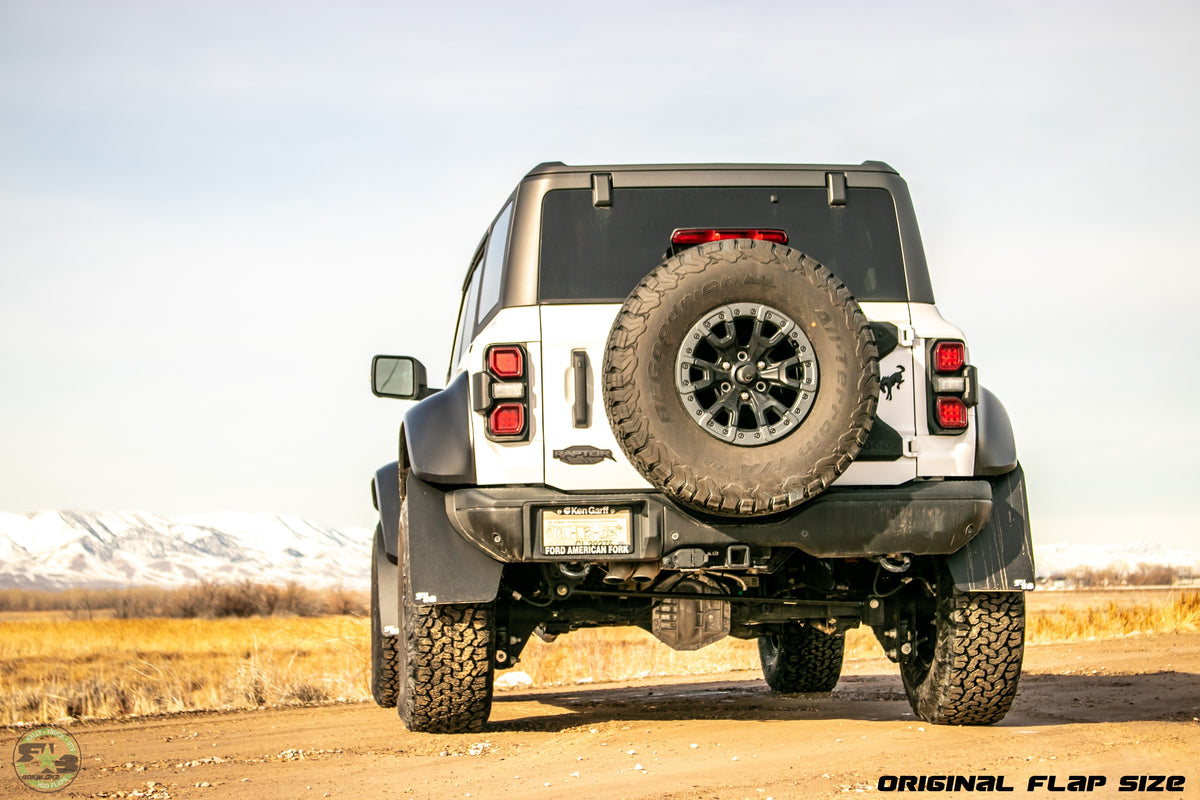 2022 Ford Bronco Raptor featuring Rokblokz Mud flaps