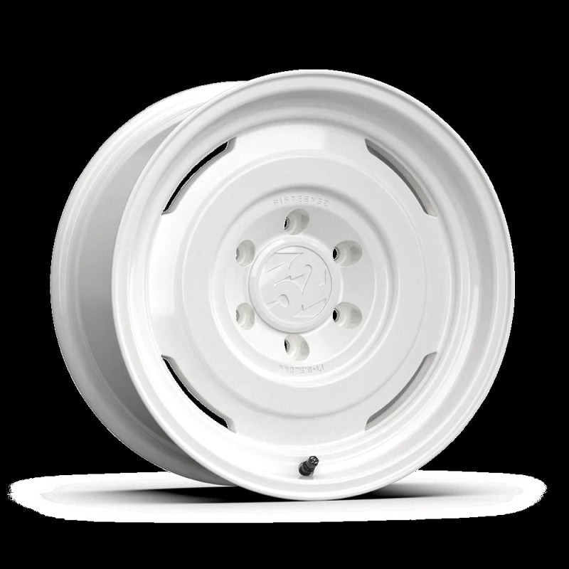 fifteen52 Analog HD 16x7.5 6x139.7 0mm ET 106.2 Center Bore Classic White Wheel - AHDCW-67569-00