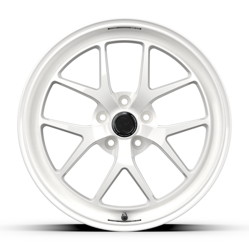 fifteen52 Sector RSR 19x9.5 5x114.3 38mm ET 73.1mm Center Bore Rally White - RSSRW-99554+38