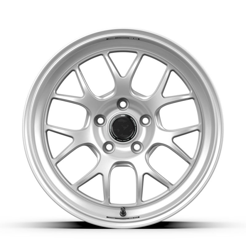 fifteen52 Apex RSR 18x9.5 5x120 22mm ET 72.56mm Center Bore Radiant Silver - RSARS-89552+22