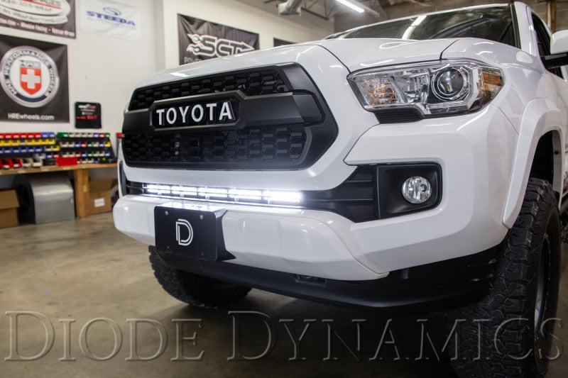 Diode Dynamics 16-21 Toyota Tacoma SS30 Stealth Lightbar Kit - White Driving - DD6070