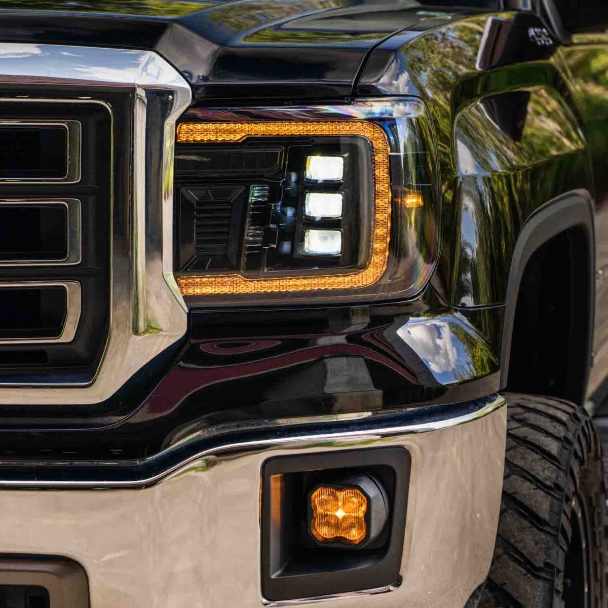 Form Lighting 2014-2018 GMC Sierra 1500 and 2015-2019 GMC Sierra 2500/3500 LED Projector Headlights - Amber DRL - Pair