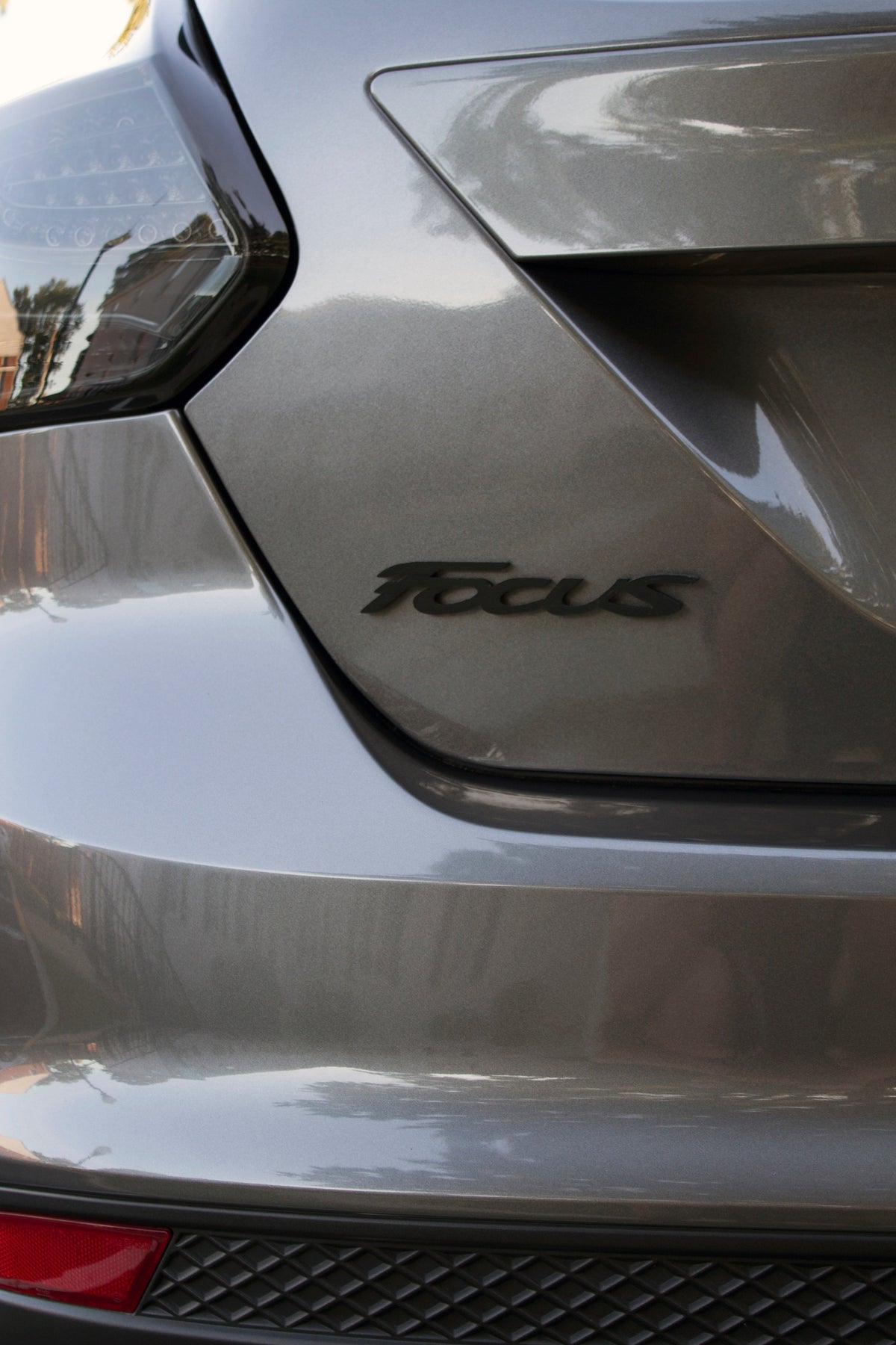 Velossa Tech - 2013-2019+ Focus ST/RS &quot;Focus&quot; Emblem - Rear