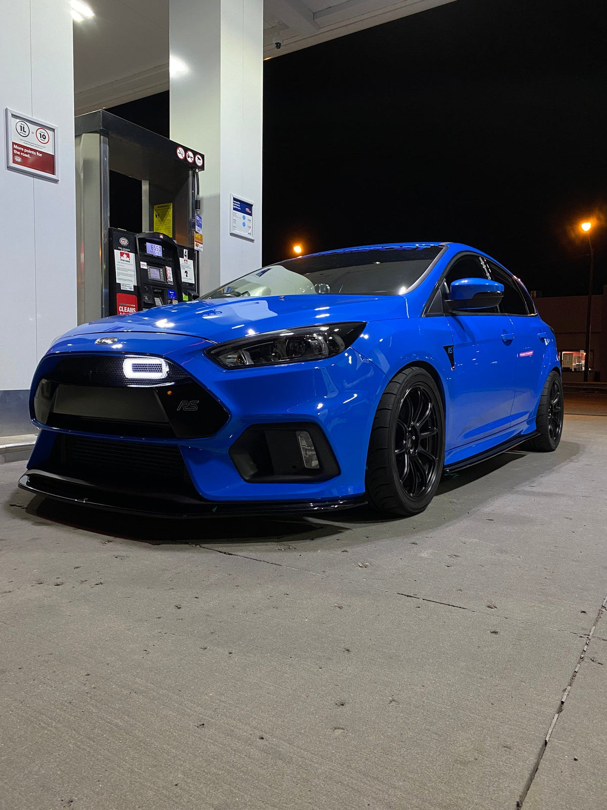 2016-2018 Ford Focus RS BIG MOUTH &quot;LIT KIT&quot; Ram Air Intake Snorkel | Velossa Tech Design