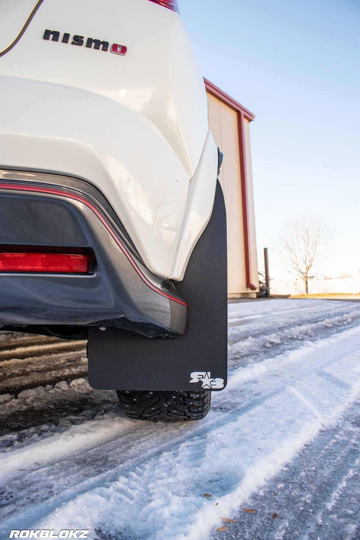 10-17 Nissan Juke NISMO featuring Rokblokz Rally Mud Flaps - Rear flap