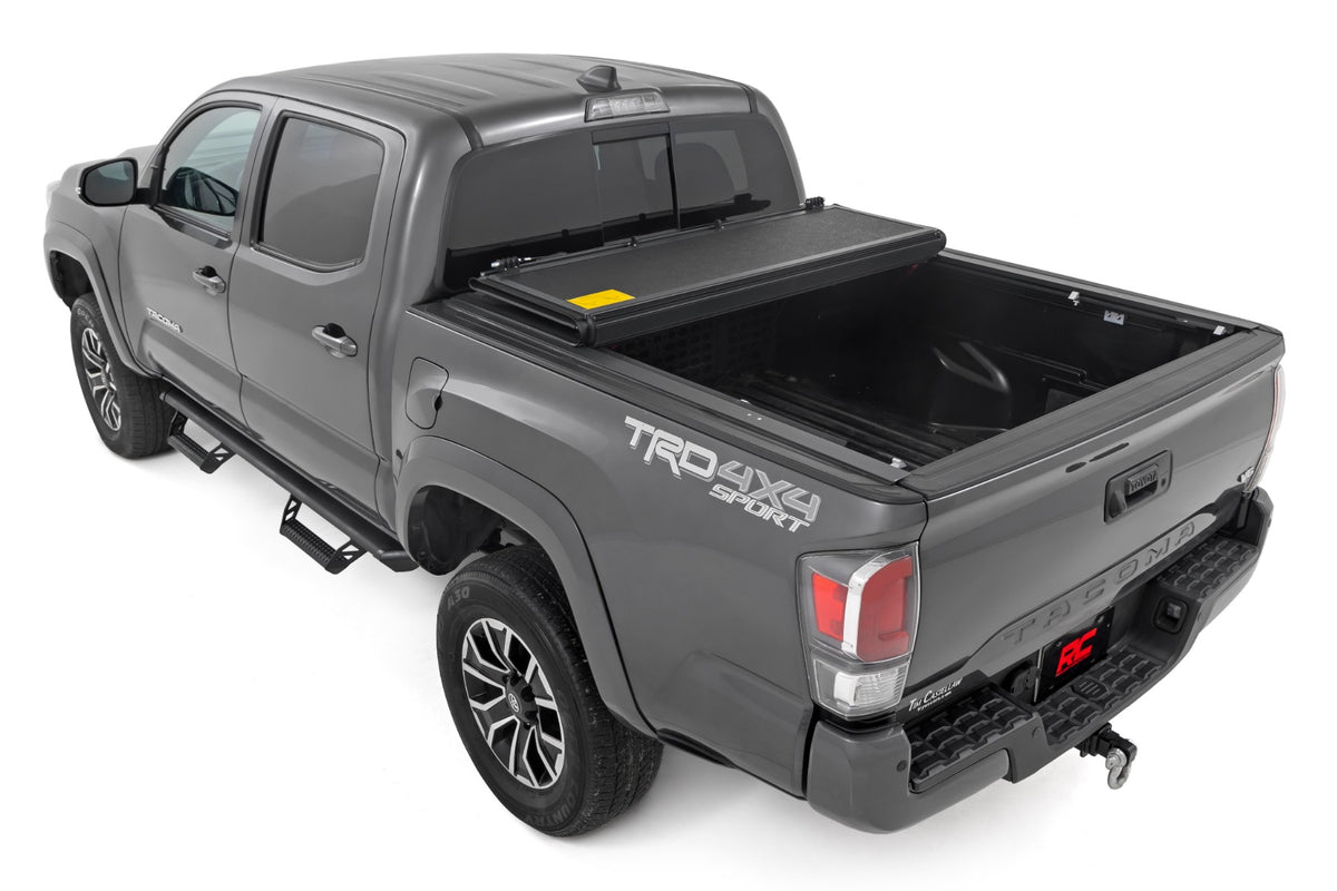 Hard Low Profile Bed Cover | 5&#39; Bed | Toyota Tacoma 2WD/4WD (2016-2023)