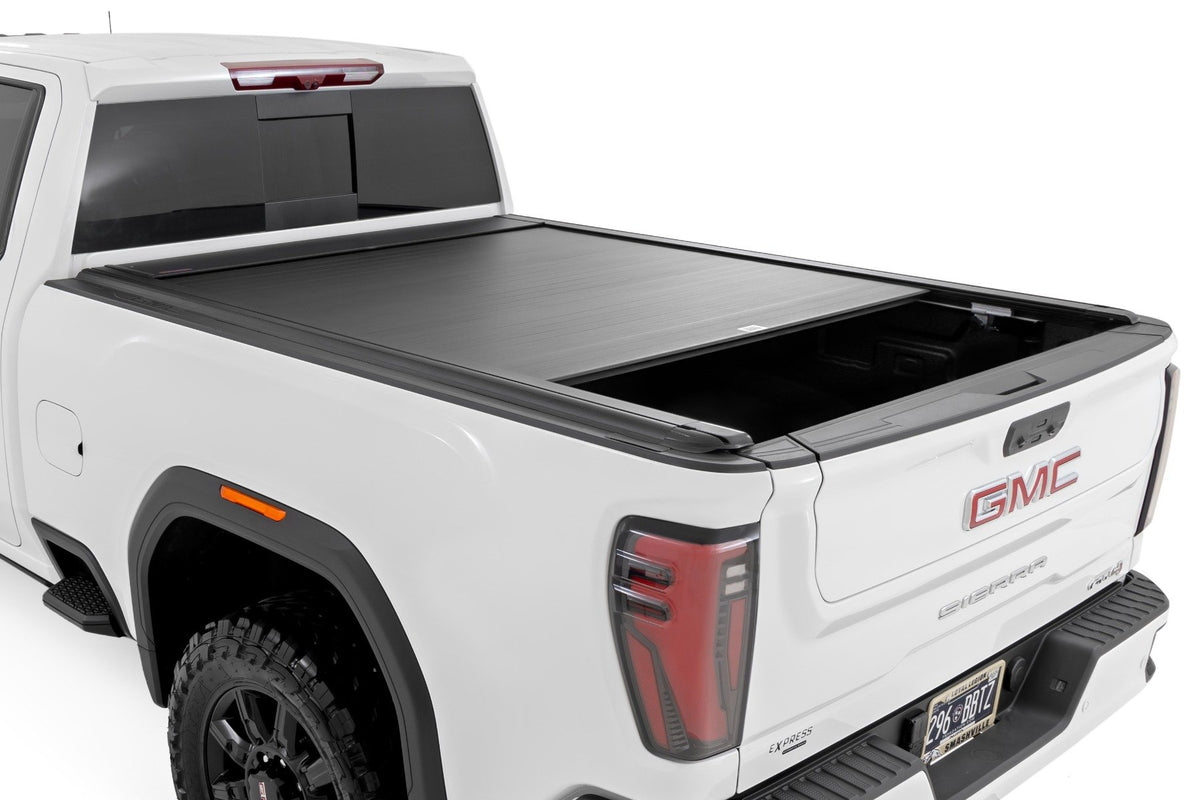 Powered Retractable Bed Cover | 6&#39;9&quot; Bed | Chevy/GMC 2500HD/3500HD (20-24)