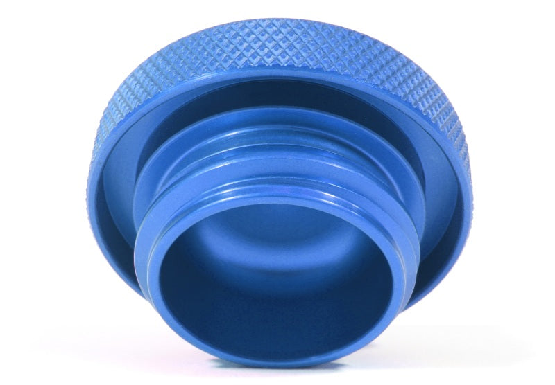 Perrin 02-24 Subaru WRX / 13+ BRZ &amp; GR86 / 04-21 STI / 00-18 Forester XT Oil Fill Cap - Blue - PSP-ENG-711BL