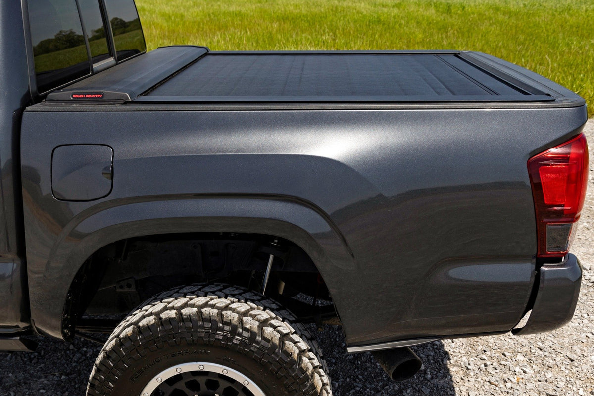 Retractable Bed Cover | 5&#39; Bed | Double Cab | Toyota Tacoma 2WD/4WD (16-23)