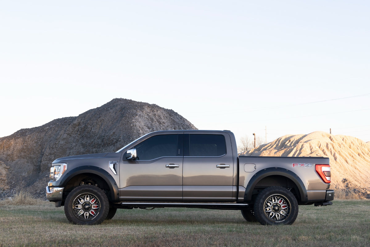 Pocket Fender Flares | Gloss Black | Ford F-150 2WD/4WD (2021-2023)