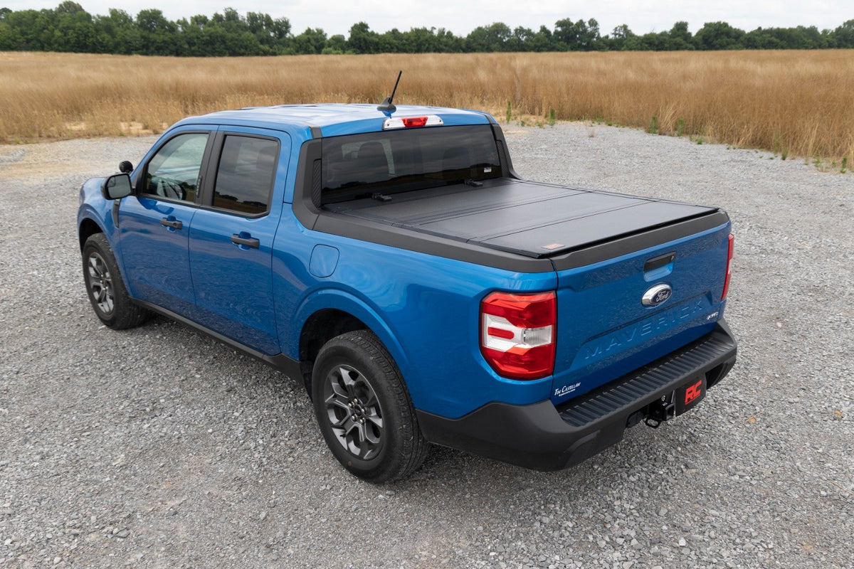 Hard Tri-Fold Flip Up Bed Cover | 4&#39;6&quot; Bed | Ford Maverick 2WD/4WD (22-24)