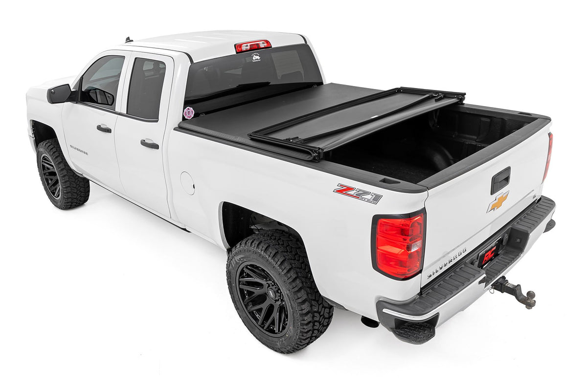 Soft Tri-Fold Bed Cover | 6&#39;7&quot; Bed | Chevy/GMC 1500/2500HD/3500HD (14-19 &amp; Classic)