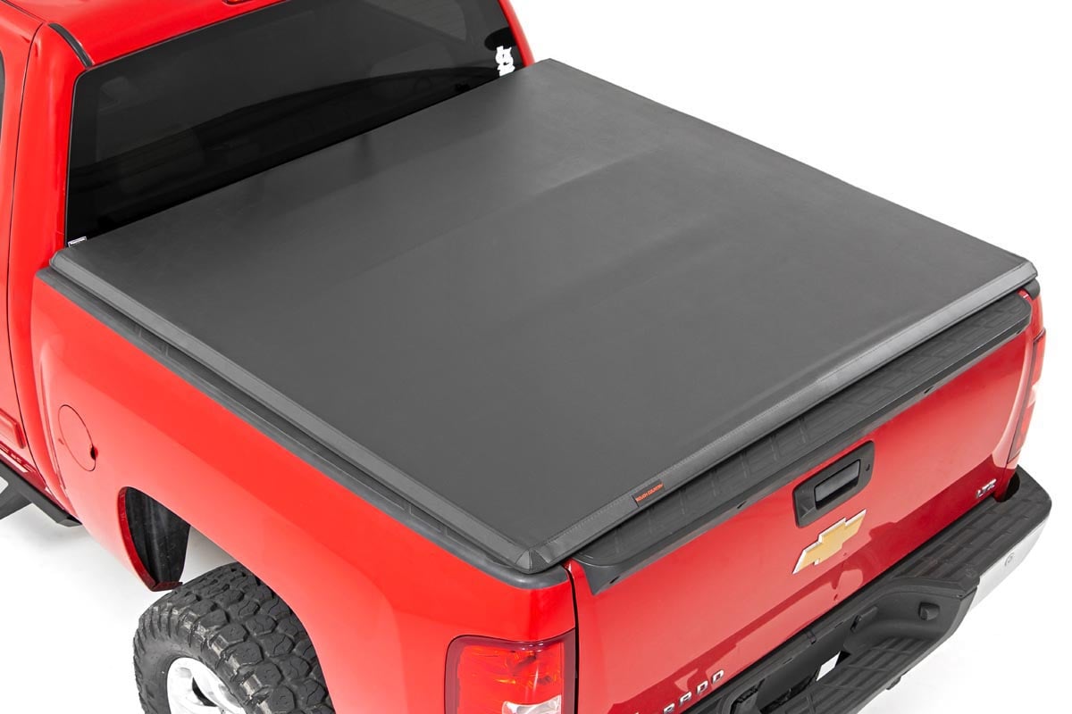 Soft Tri-Fold Bed Cover | 5&#39;9&quot; Bed | Chevy/GMC 1500 (07-13)