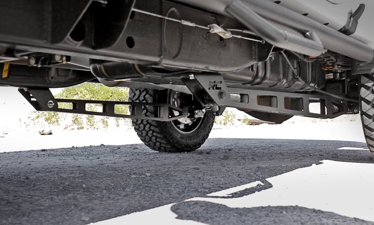 Traction Bar Kit | Chevy Silverado &amp; GMC Sierra 2500HD/3500HD 4WD (2011-2019)