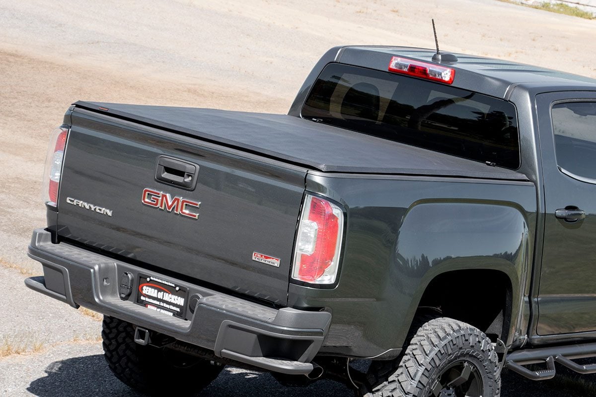 Soft Tri-Fold Bed Cover | 5&#39;3&quot; Bed | Chevy/GMC Canyon/Colorado 2WD/4WD (15-24)