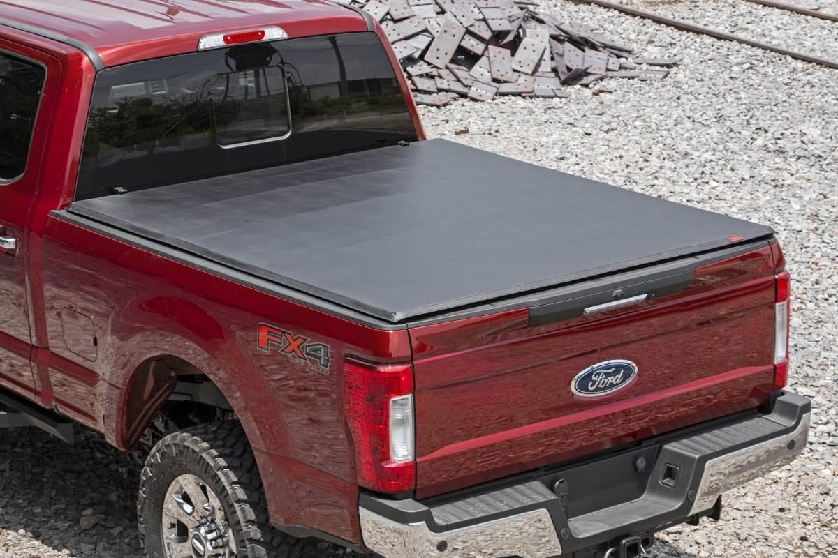 Soft Tri-Fold Bed Cover | 6&#39;10&quot; Bed | Ford F-250/F-350 Super Duty (17-24)