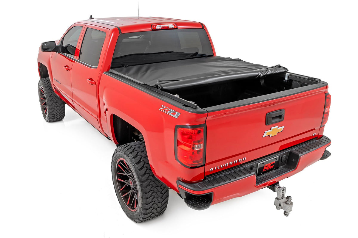 Soft Roll Up Bed Cover | 5&#39;9&quot; Bed | Chevy/GMC 1500 (14-18 &amp; Classic)